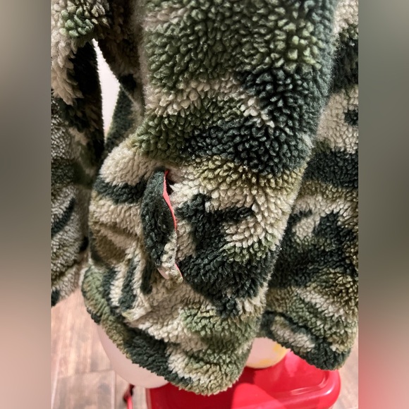 J.Crew Fleece Camo Jacket Small Green Camouflage Sherpa Popover - Picture 5 of 6